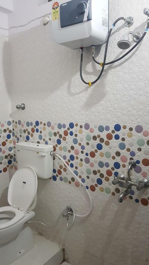 Hotel Varanasi Ganges Bagian luar foto